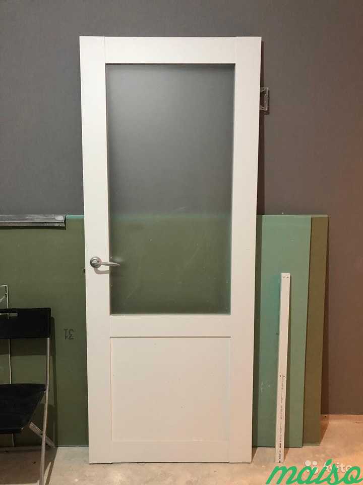 Двери белого цвета с коробкой и наличниками 200х80 в Москве. Фото 1
