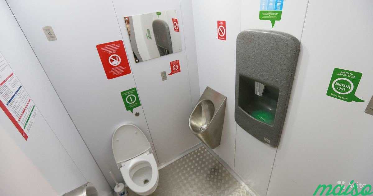 Городской полностью автономный туалетный модуль в Москве. Фото 3