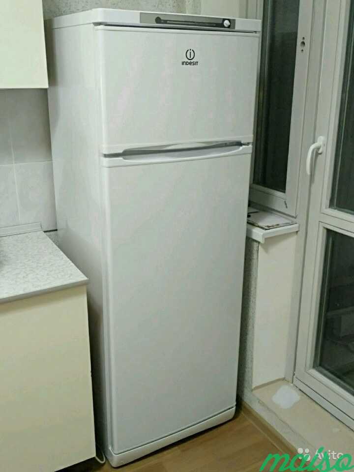 Холодильник indesit ST167-1 в Москве. Фото 1