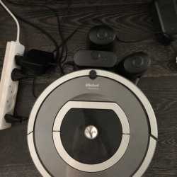 Робот-пылесос Roomba 780