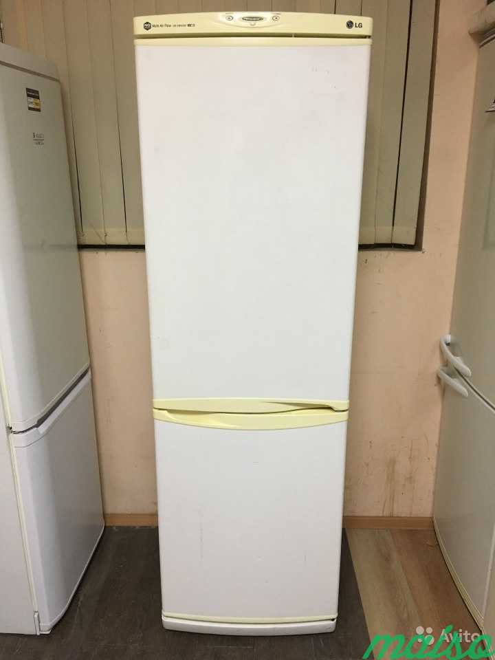 Холодильник LG 389 SQF в Москве. Фото 1