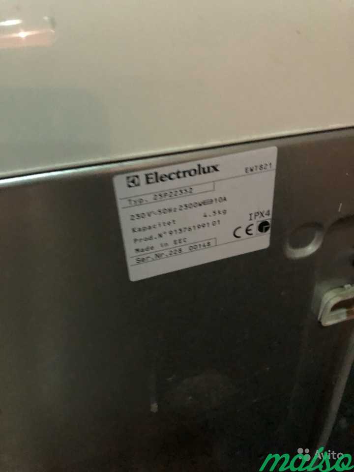 Стиральная машина Electrolux с вертикальной загруз в Москве. Фото 5