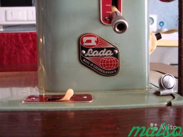 Продаётся чехословацкая швейная машинка Lada в Москве. Фото 3