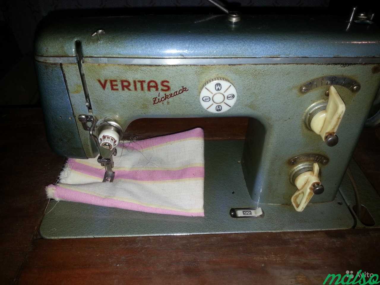 Швейная машина veritas с ножным приводом. Немецкая швейная машинка Веритас. Промышленная швейная машинка Веритас со столом il-5550. Швея в Германии.