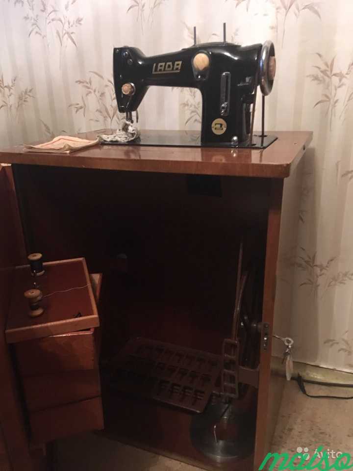 Швейная машина Лада 233 в Москве. Фото 1