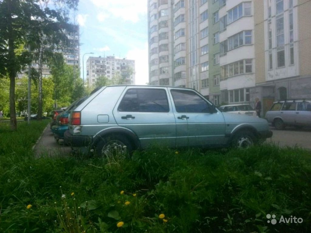 Volkswagen Golf, 1990 в Москве. Фото 1