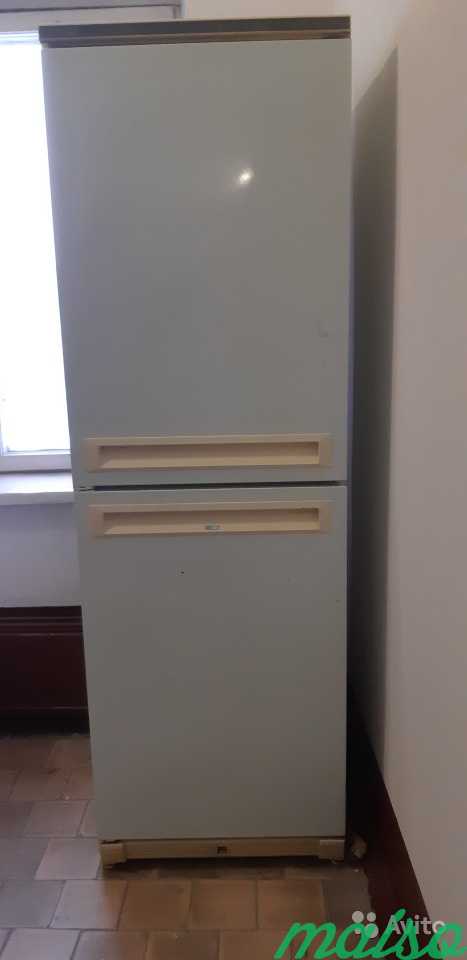 Холодильник Стинол-103 б/у в Москве. Фото 1