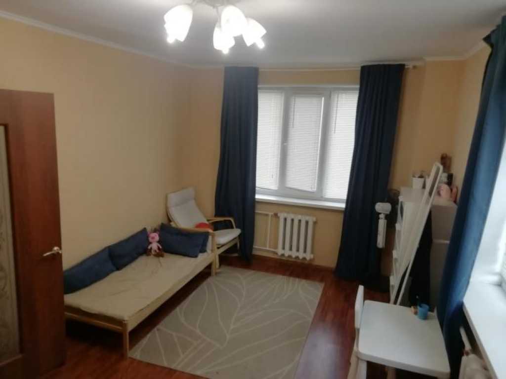 Аренда 1-комнатной квартиры, улица Чернышевского, 114 в Петровске. Фото 1