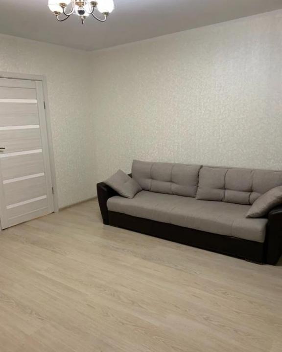 Сдается однокомнатная квартира на длительный срок в Ипатове. Фото 1