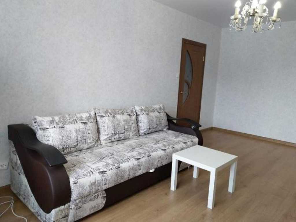 Сдается однокомнатная квартира на длительный срок в Киселевске. Фото 3