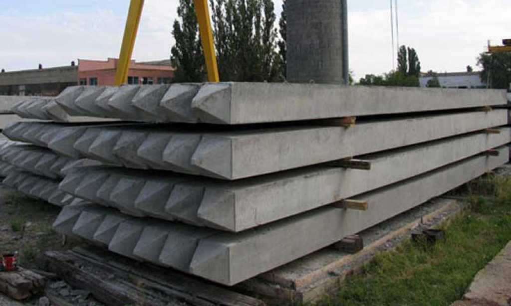 Сваи забивные железобетонные цельные для опор мостов в Брянске. Фото 1