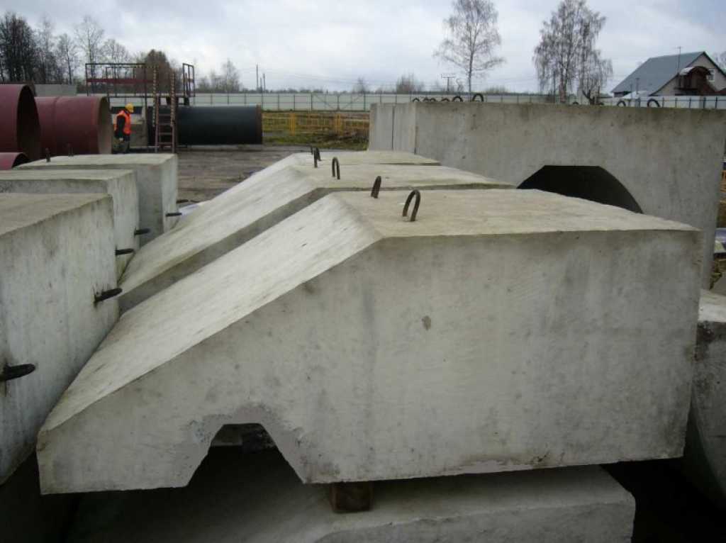 Утяжелители бетонные охватывающего типа УБОм в Брянске. Фото 1