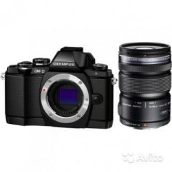 Фотокамера Olympus E-M10 kit black (EZ-M12-50EZ)