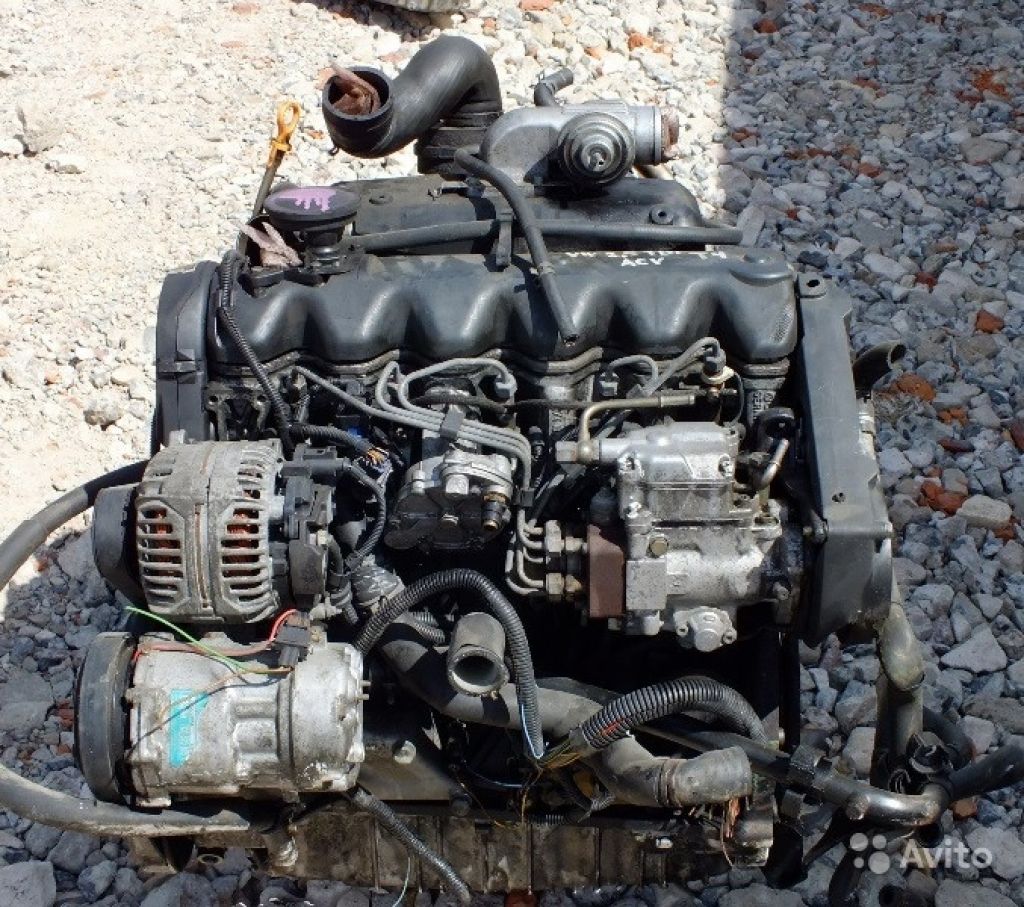 Т4 ajt. Мотор ACV 2.5 TDI. ACV двигатель транспортёр т4. VW t4 2.5 двигатель. Двигатель VW t4 2.5 TDI.