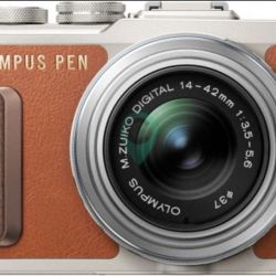 Фотоаппарат Olympus PEN E-PL8 Kit Новый