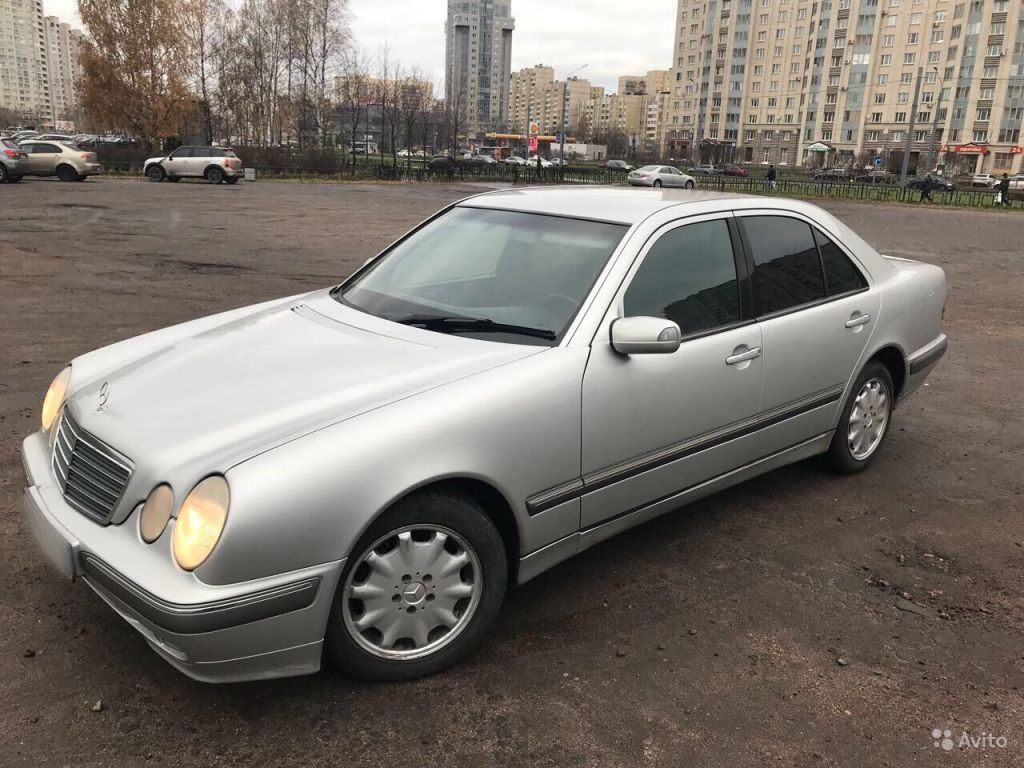 Mercedes-Benz E-класс, 2001 в Санкт-Петербурге. Фото 1