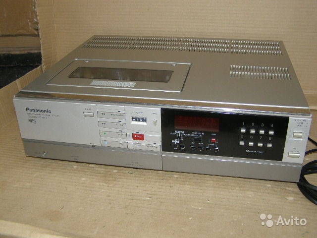 Видеомагнитофон panasonic NV-333. VHS формат в Москве. Фото 1