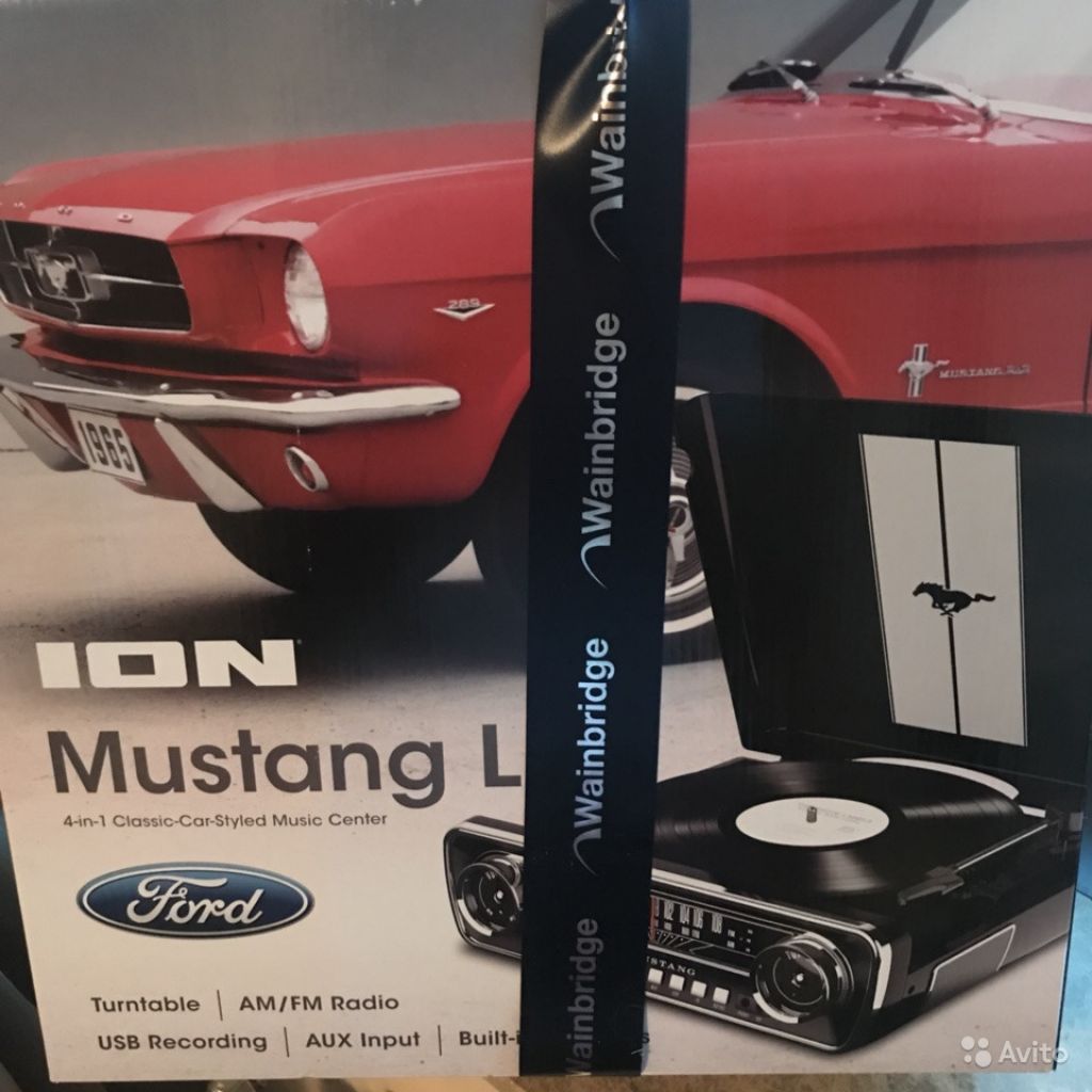 Виниловый проигрыватель ION Mustang LP с радио в Москве. Фото 1