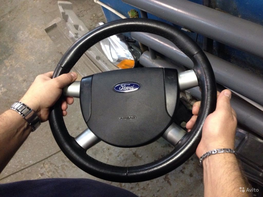 Руль кожа с airbag на Ford Mondeo 3 оригинал в Москве. Фото 1