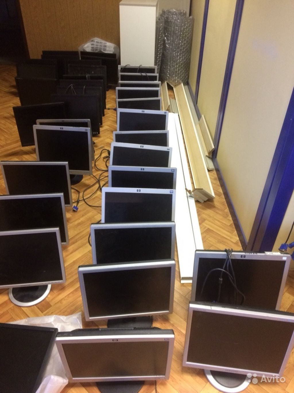 Монитор для компьютера в Москве. Фото 1