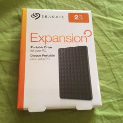 Внешний жесткий диск Seagate Expansion 2TB