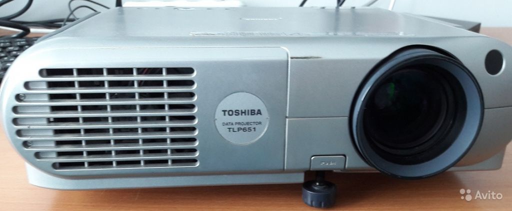 Проектор Toshiba TLP-651 в Москве. Фото 1