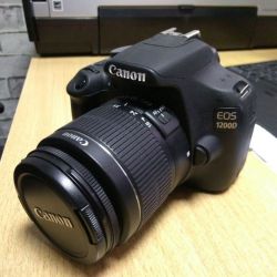 Зеркальный фотоаппарат Canon EOS 1200D Kit 18-55