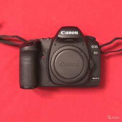 Фотоаппарат Canon 5D Mark II (пробег 24000)