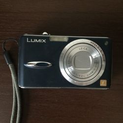 Цифровой фотоаппарат Panasonic lumix Leica DMC-FX8