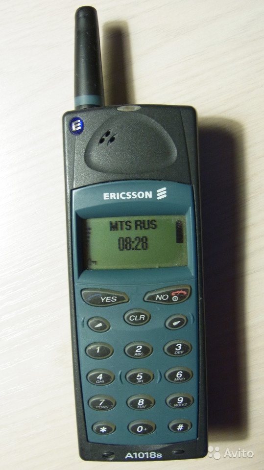Фото телефона эриксон. Ericsson 1018. Эриксон 1018s. Ericsson a1018s. Sony Ericsson 1018.
