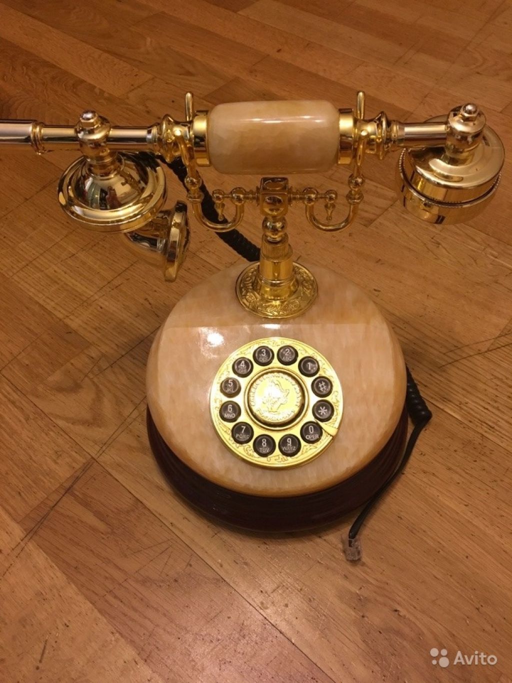 Стационарный телефон, мрамор в Москве. Фото 1