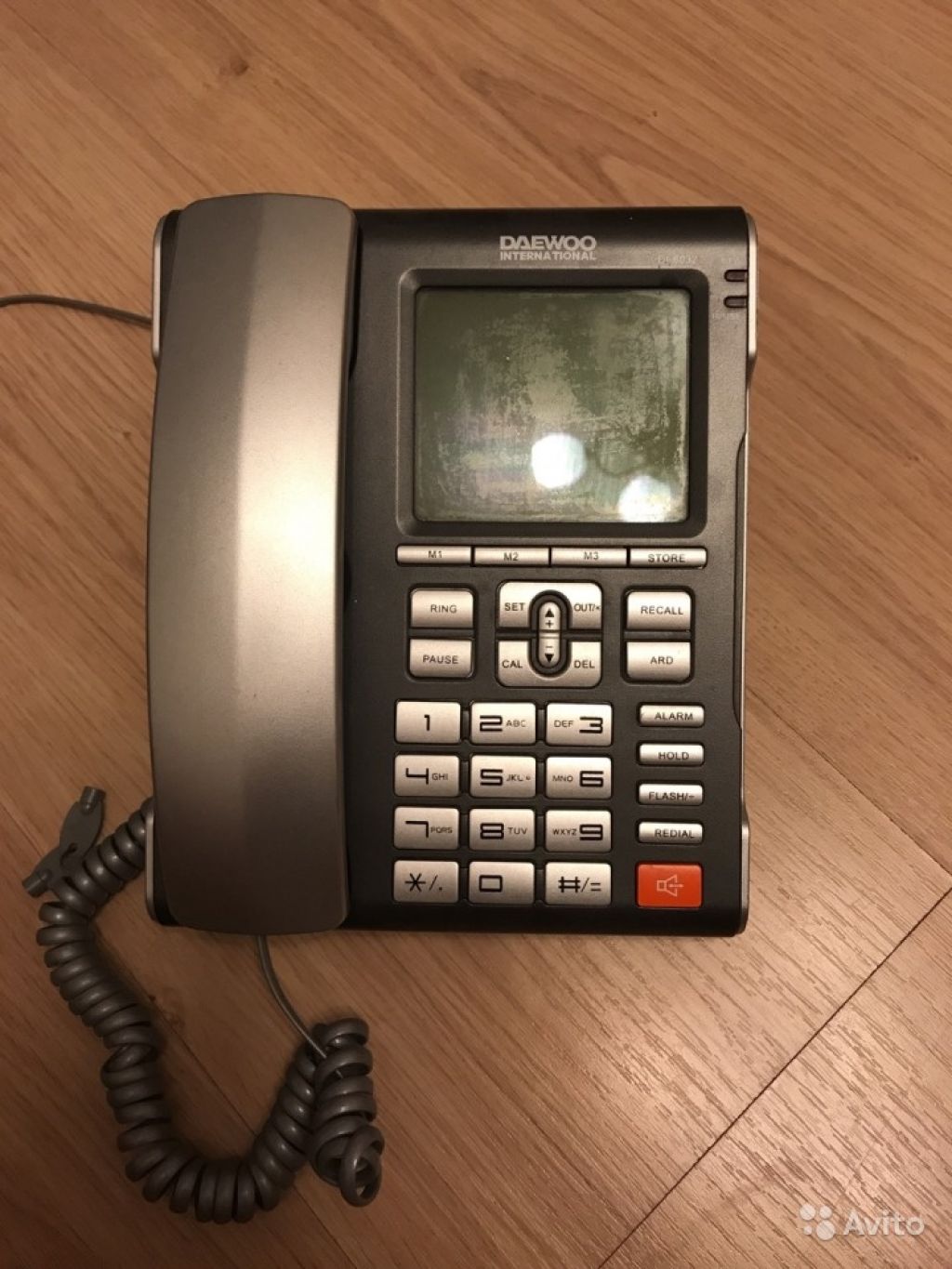 Телефон с определителем номера в Москве. Фото 1