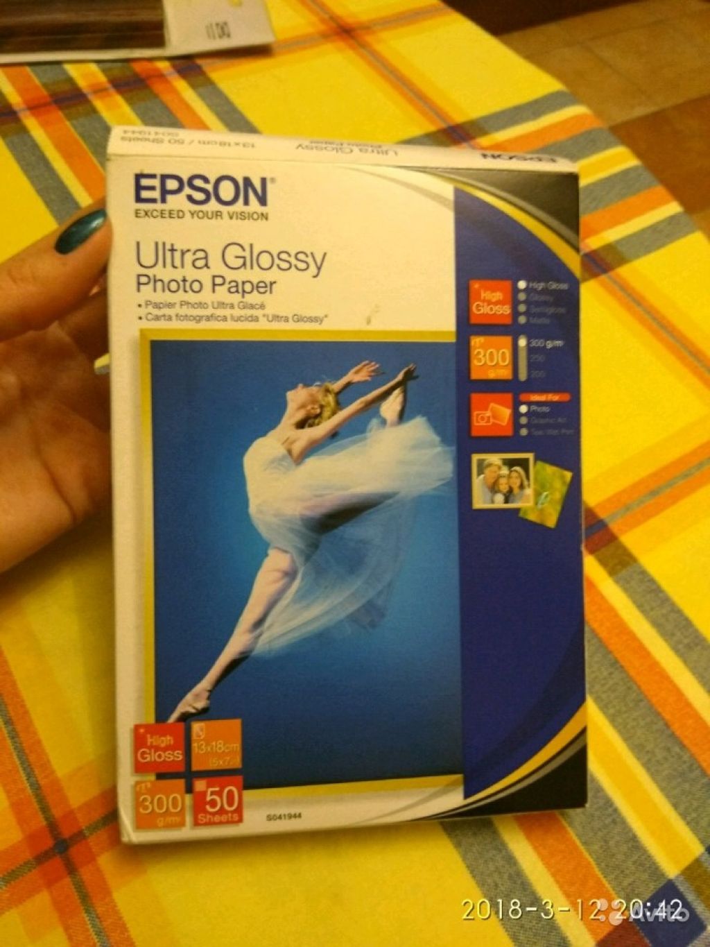 Фотобумага epson glossy. Ultra Glossy бумага. Epson Ultra Glossy. Фотобумага Эпсон а4. Epson Ultra бумага.