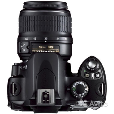 Зеркальный фотоаппарат Nikon D40 18-55 black в Москве. Фото 1