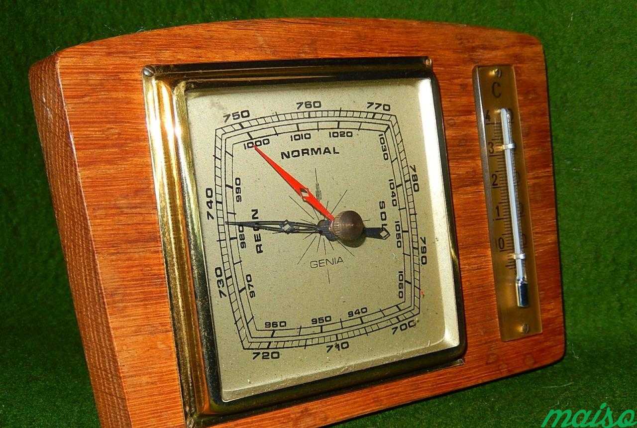 Старинный барометр с термометром, Германия в Москве. Фото 4