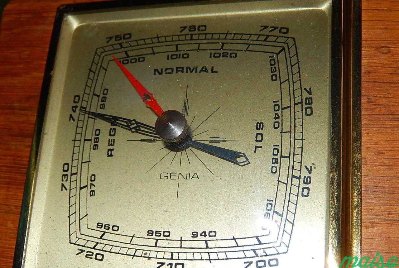 Старинный барометр с термометром, Германия в Москве. Фото 5