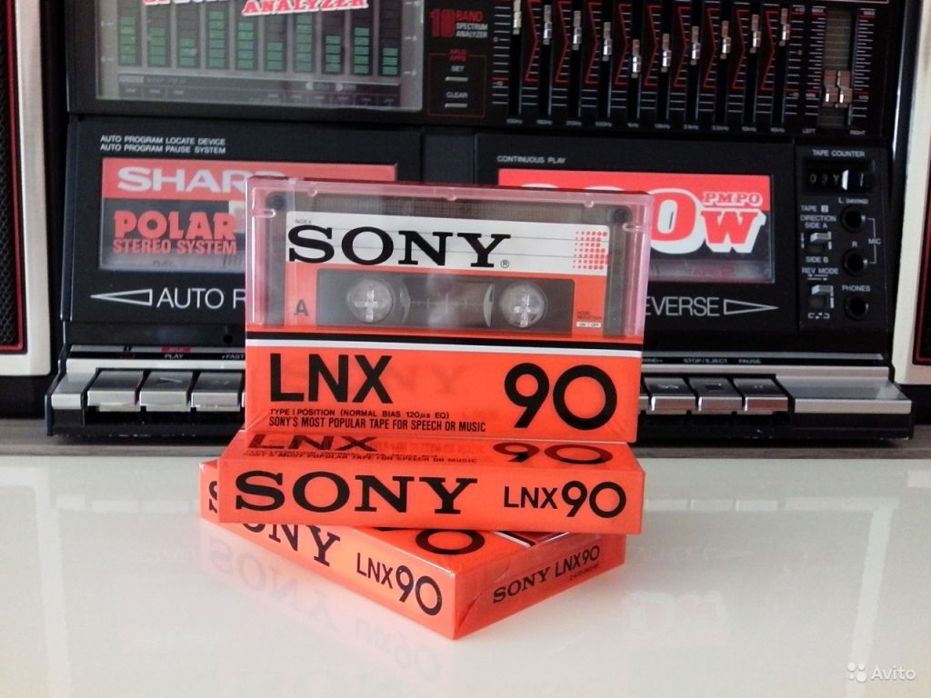 Кассеты сони. Аудиокассета Sony LNX 90. Кассеты Sony LNX 90. Винтажные Sony аудиокассеты. Редкие аудиокассеты.