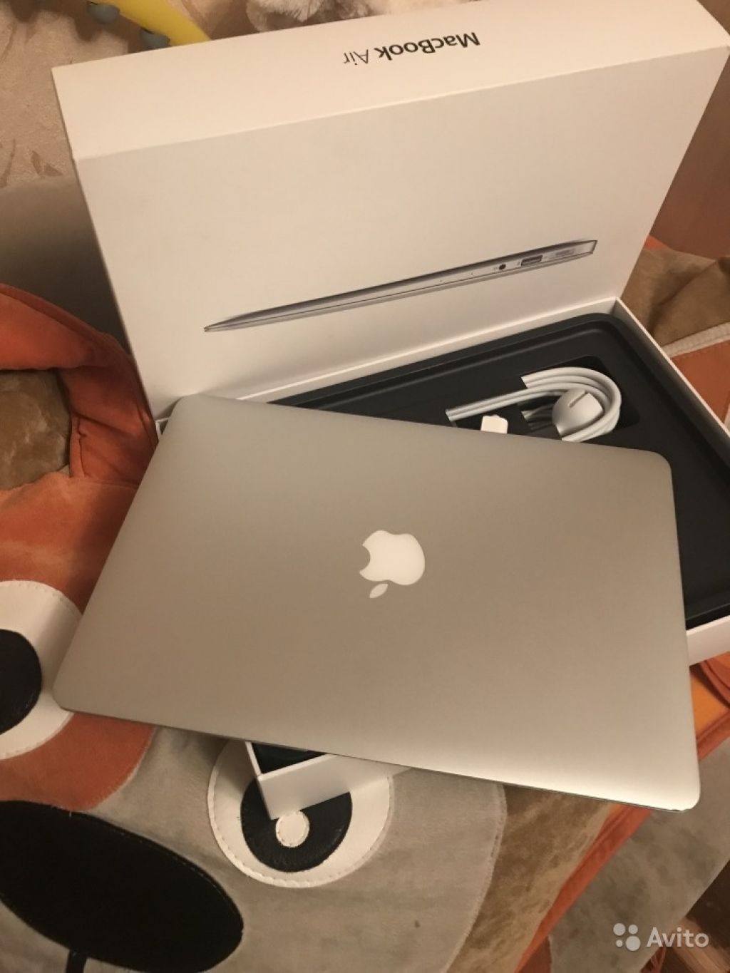 Apple MacBook Air 13 2015г а i5/4gb/128g/hd5000 в Москве. Фото 1