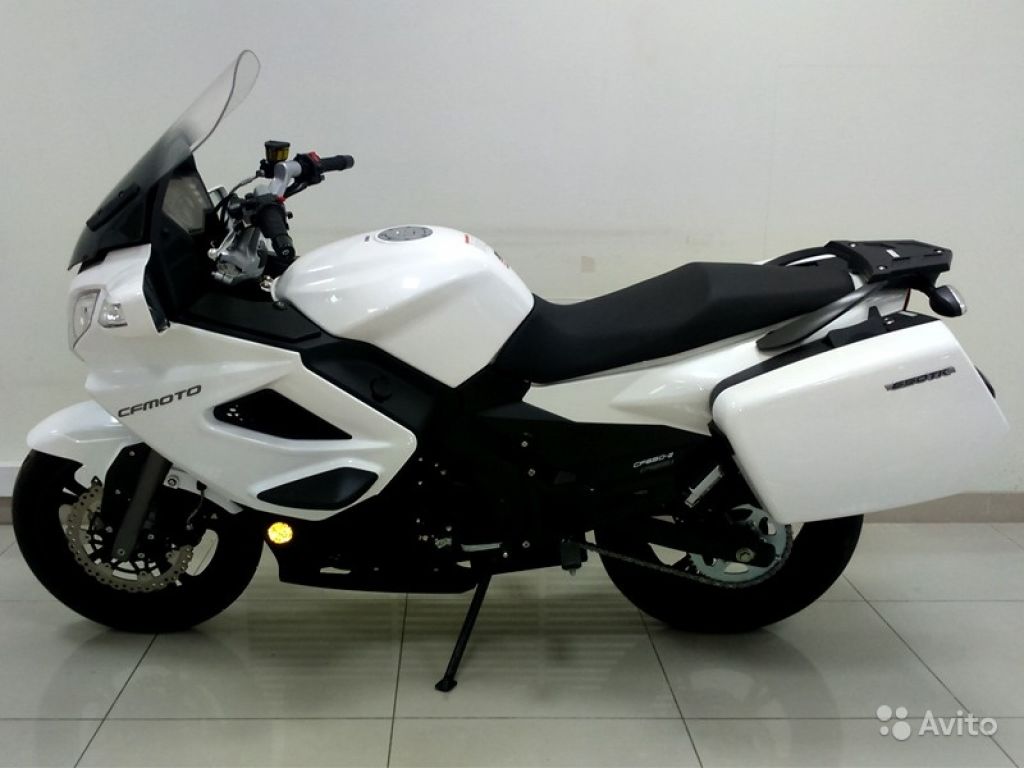 CFMOTO 650 tk