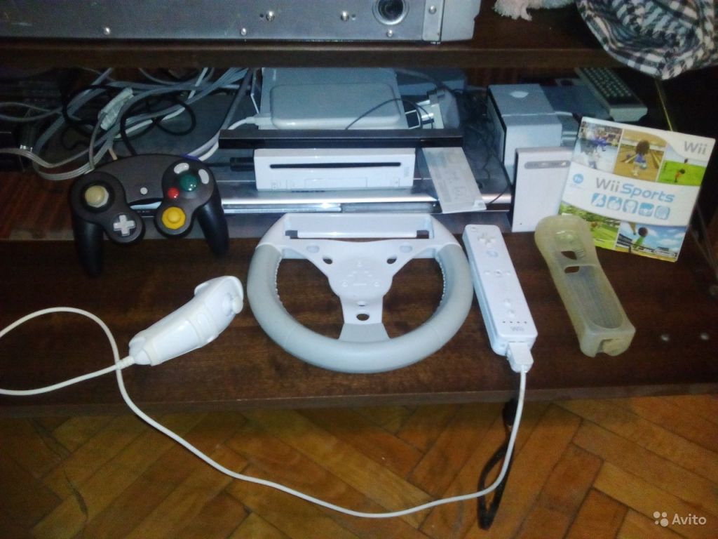 Nintendo Wii чипованная весь комплект в Москве. Фото 1