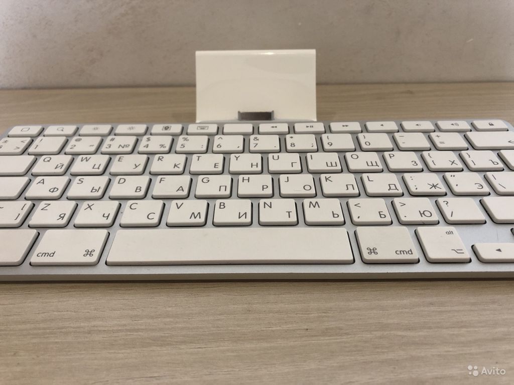 Клавиатура Apple iPad keyboard (30 pin) в Москве. Фото 1
