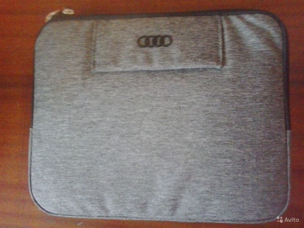 Продаю оригинальный чехол для планшета, Audi аксес в Москве. Фото 1